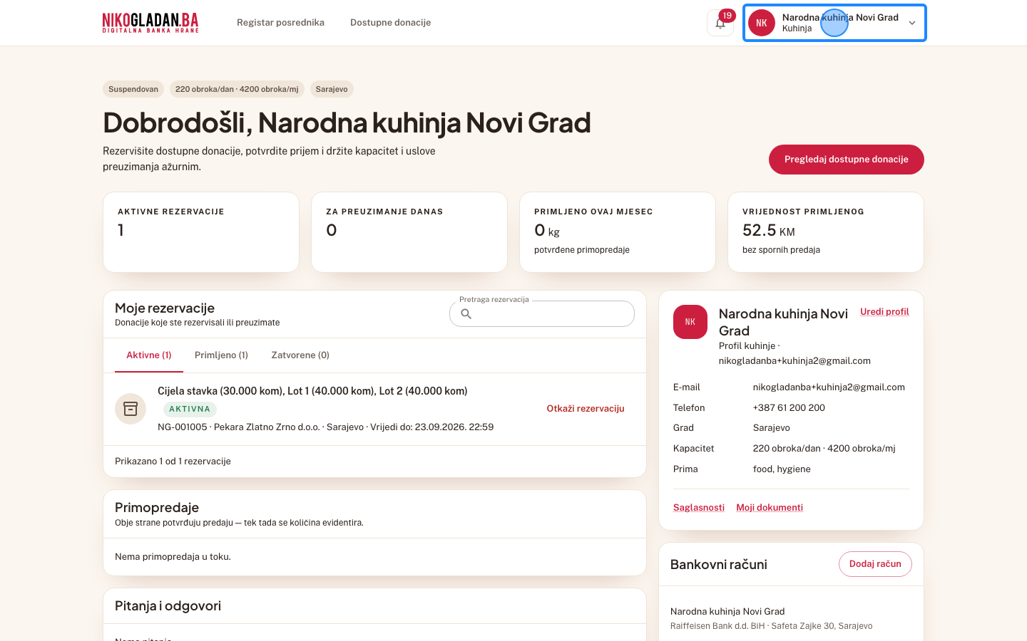 Korak 53: Vratite se u aplikaciju i kliknite ime kuhinje gore desno.