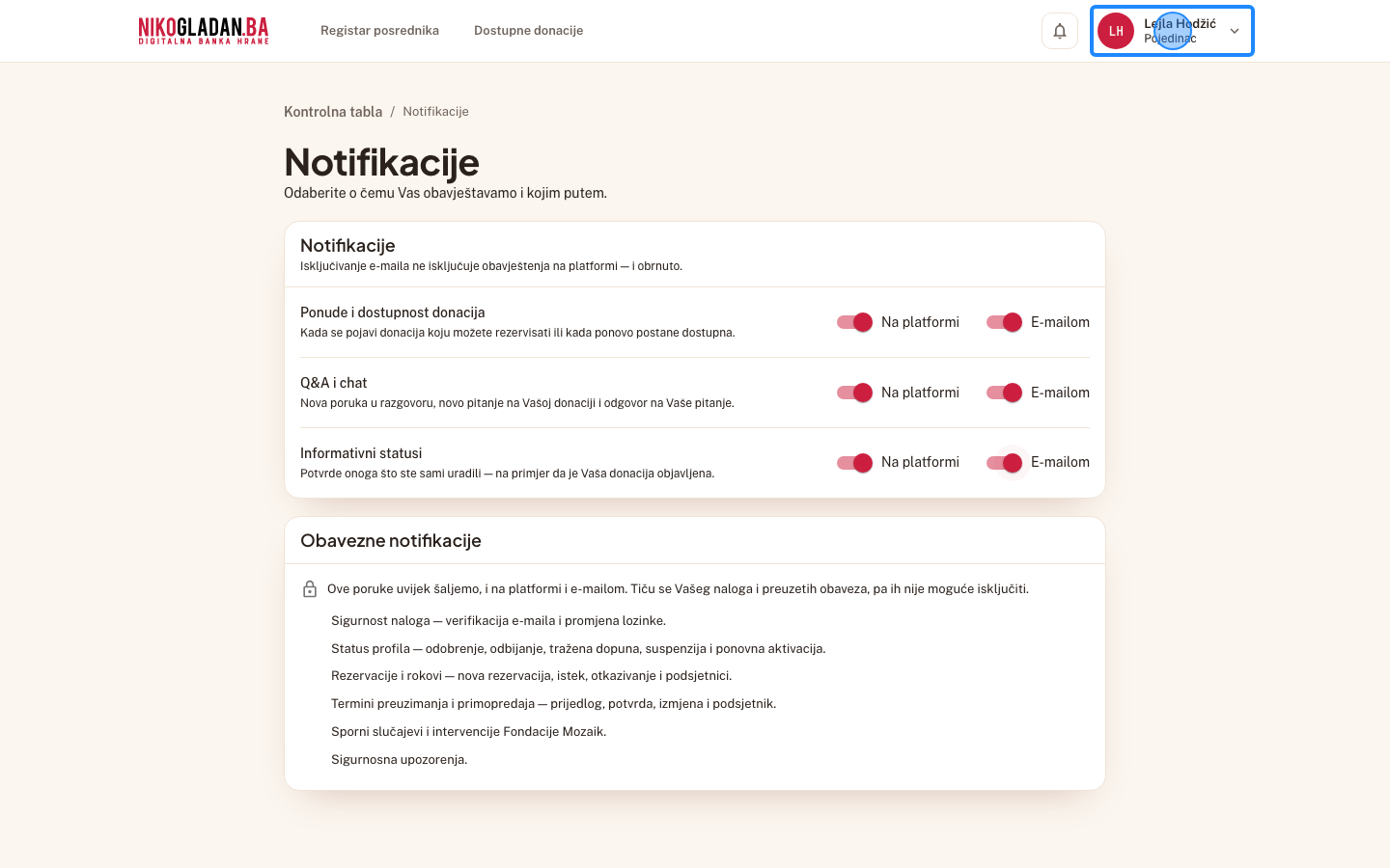 Korak 30: Kliknite ime korisnika gore desno.